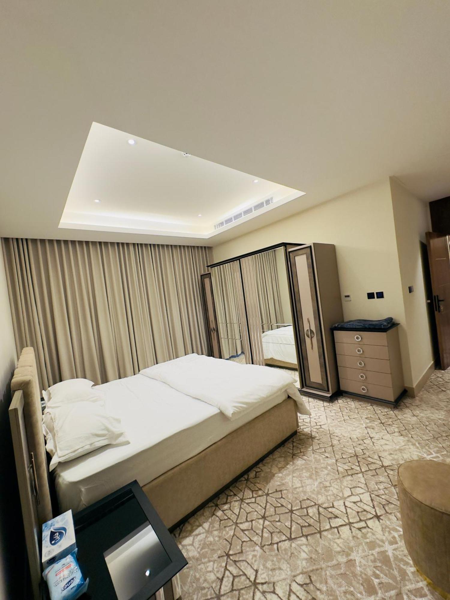 Remaz Rose Boulevard * Riyadh