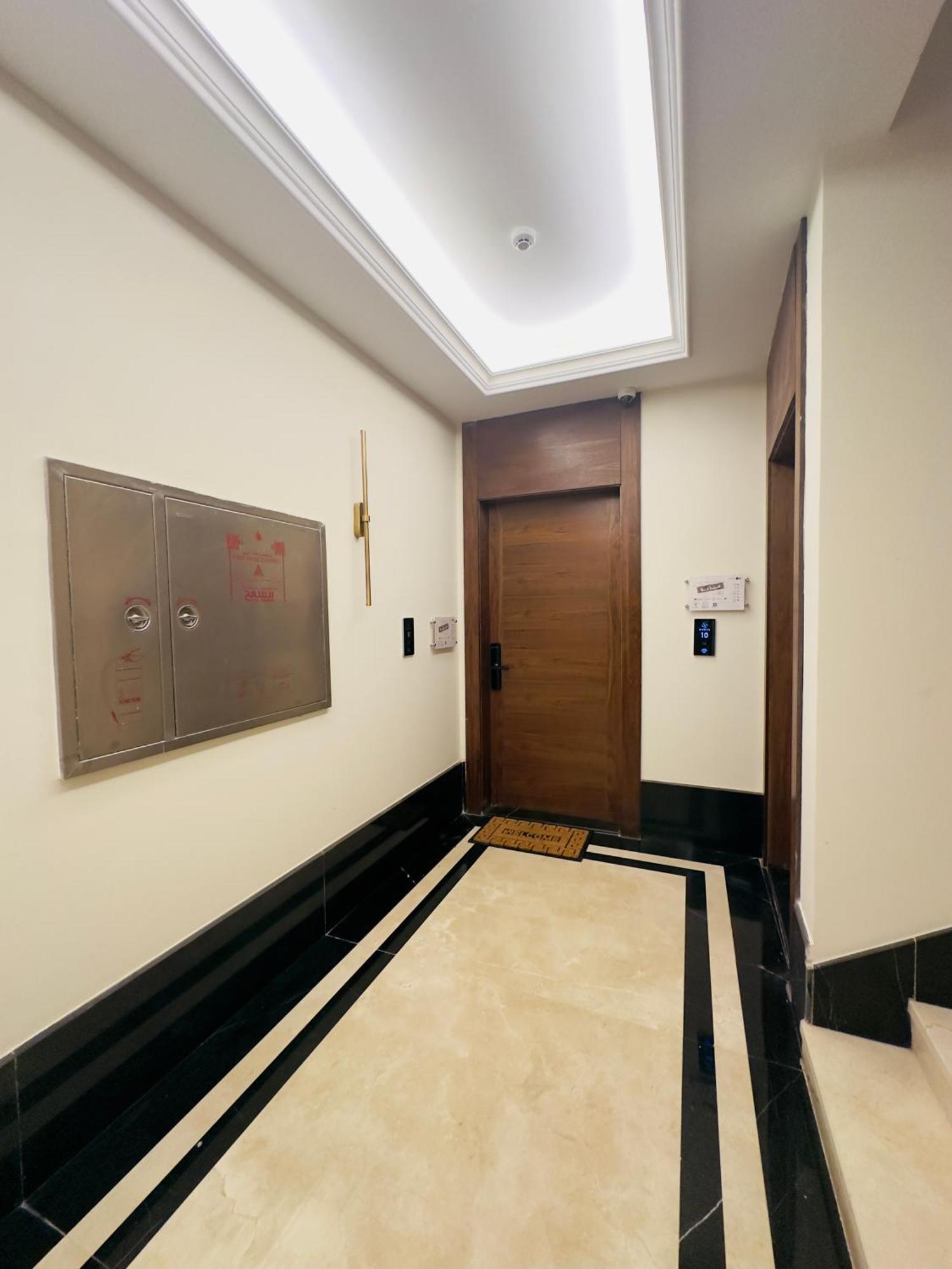 Apartment Remaz Rose Boulevard *