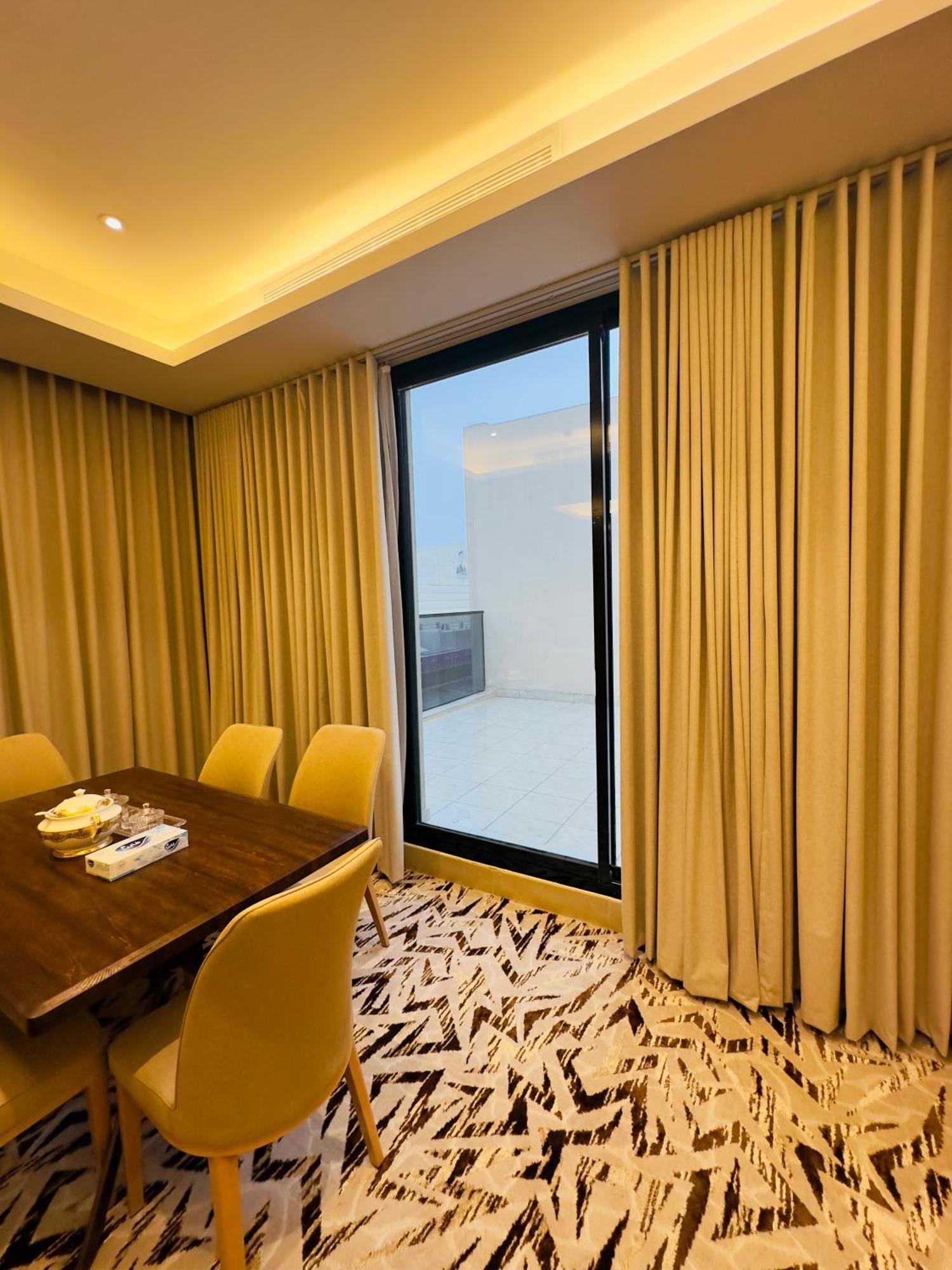 Remaz Rose Boulevard * Riyadh